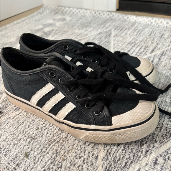 Shoes - Picture 2 of 3